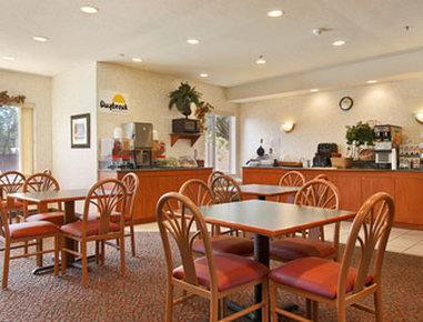 Hotel Days & By Wyndham