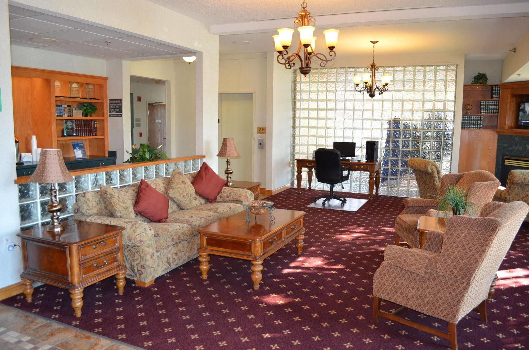 Days & By Wyndham Hotel