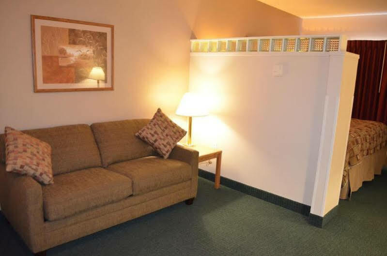 Hotel Days & By Wyndham 2*